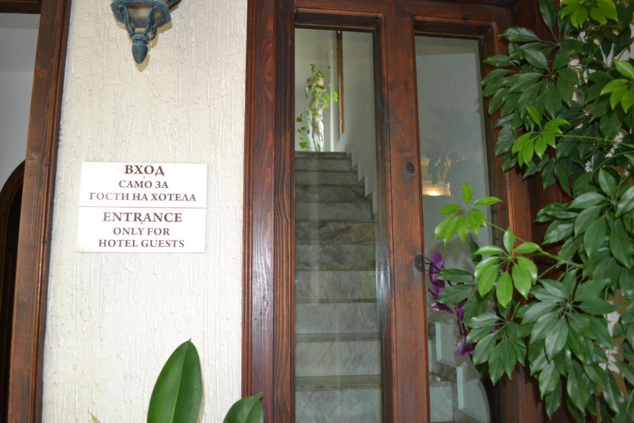 More Family Hotel Sozopol Luaran gambar