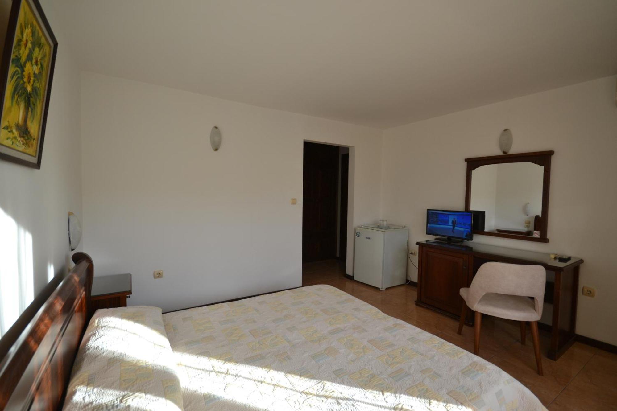More Family Hotel Sozopol Luaran gambar
