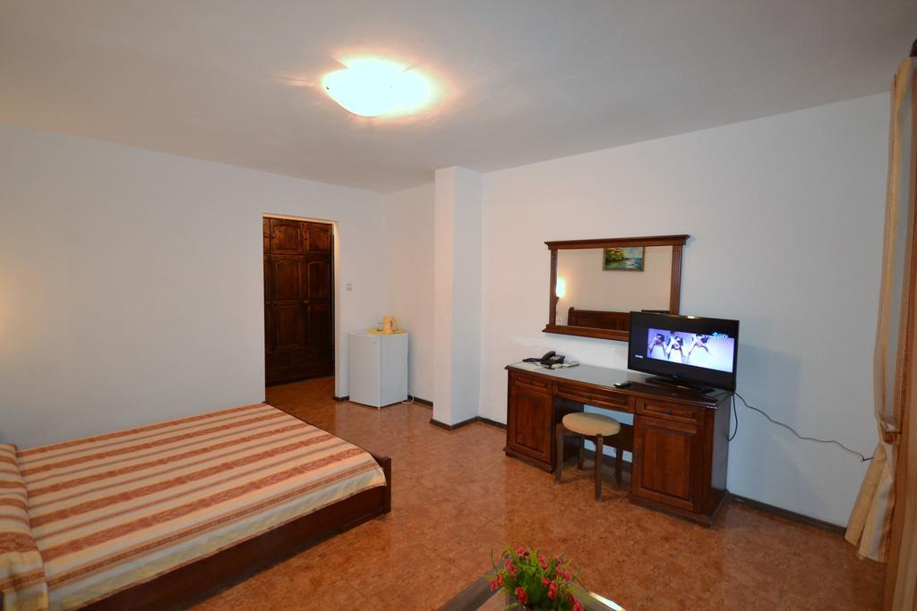 More Family Hotel Sozopol Luaran gambar