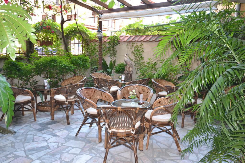 More Family Hotel Sozopol Luaran gambar