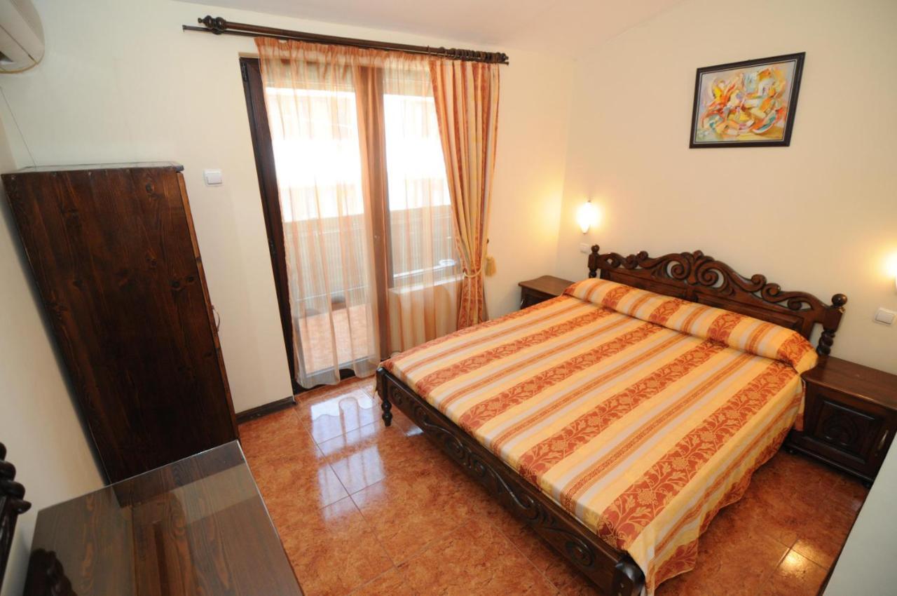 More Family Hotel Sozopol Luaran gambar